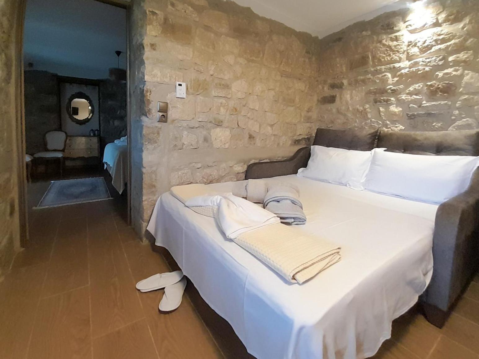 Elen'S Suites ปรามานตา ภายนอก รูปภาพ