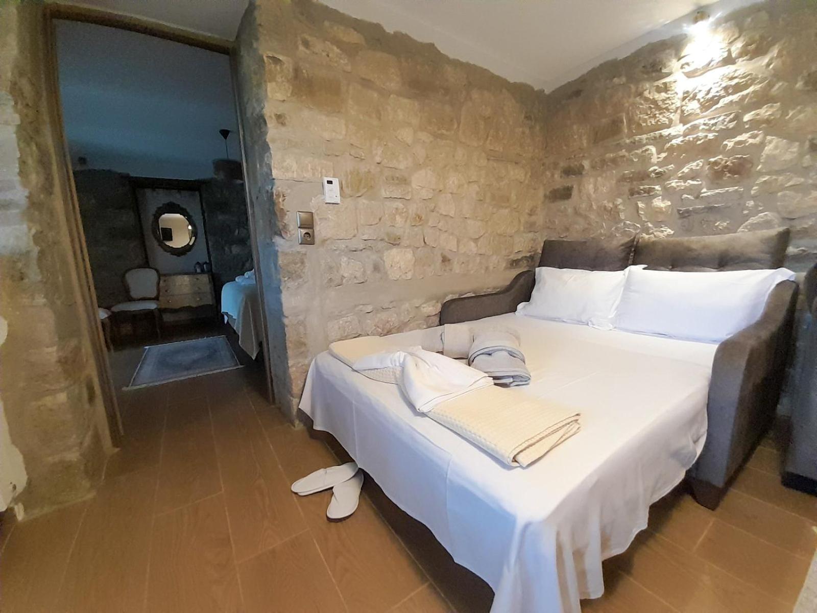 Elen'S Suites ปรามานตา ภายนอก รูปภาพ